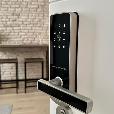 Mata Mua Suites Siviglia Esterno foto