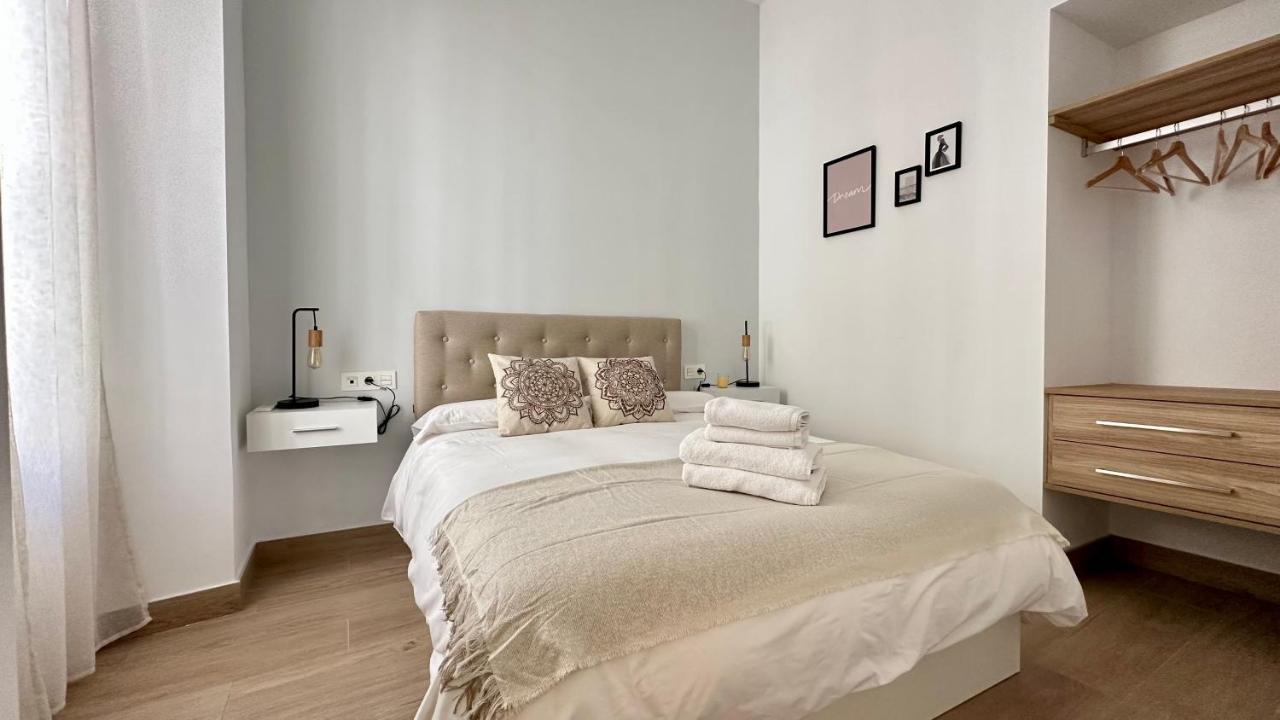 Mata Mua Suites Siviglia Esterno foto