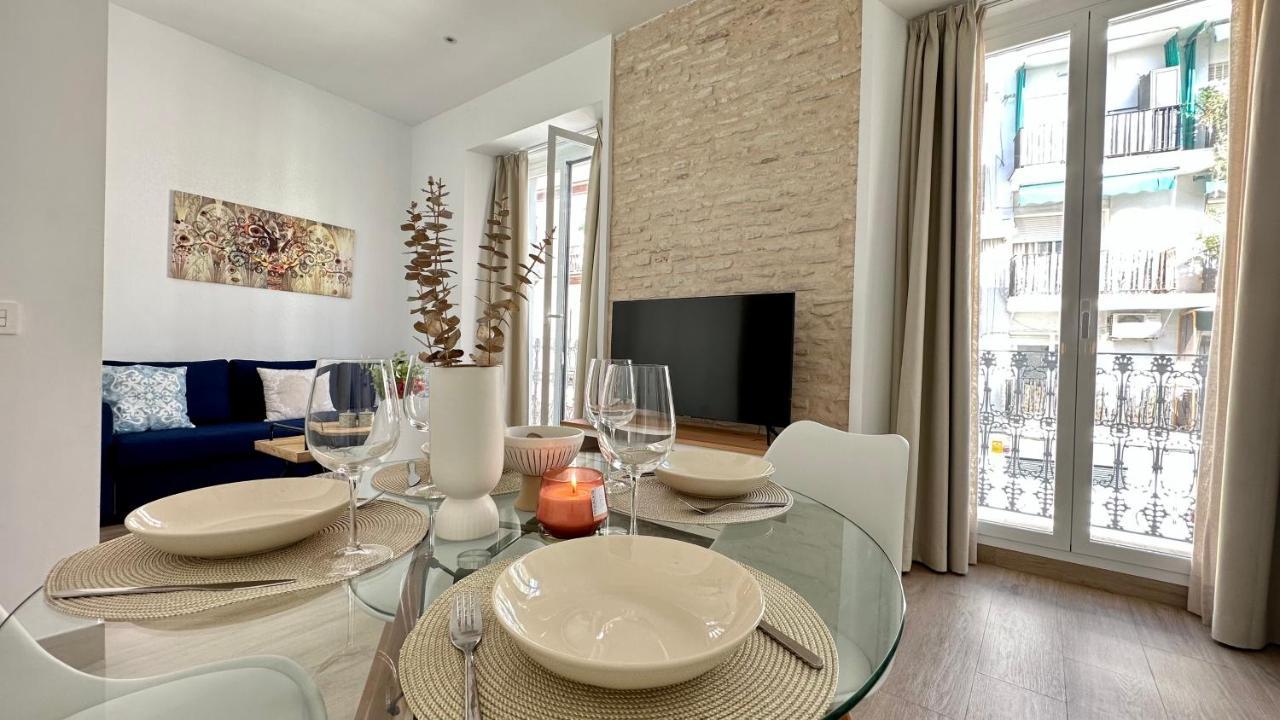 Mata Mua Suites Siviglia Esterno foto