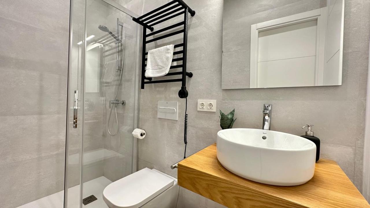 Mata Mua Suites Siviglia Esterno foto