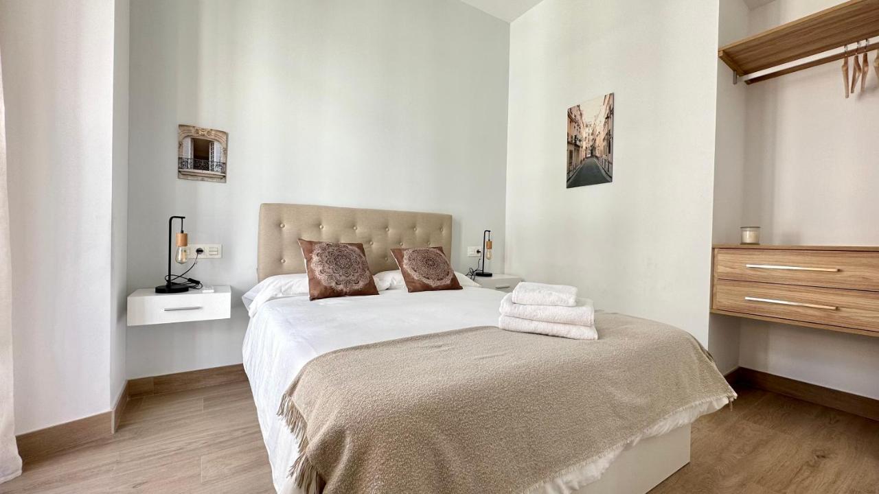 Mata Mua Suites Siviglia Esterno foto